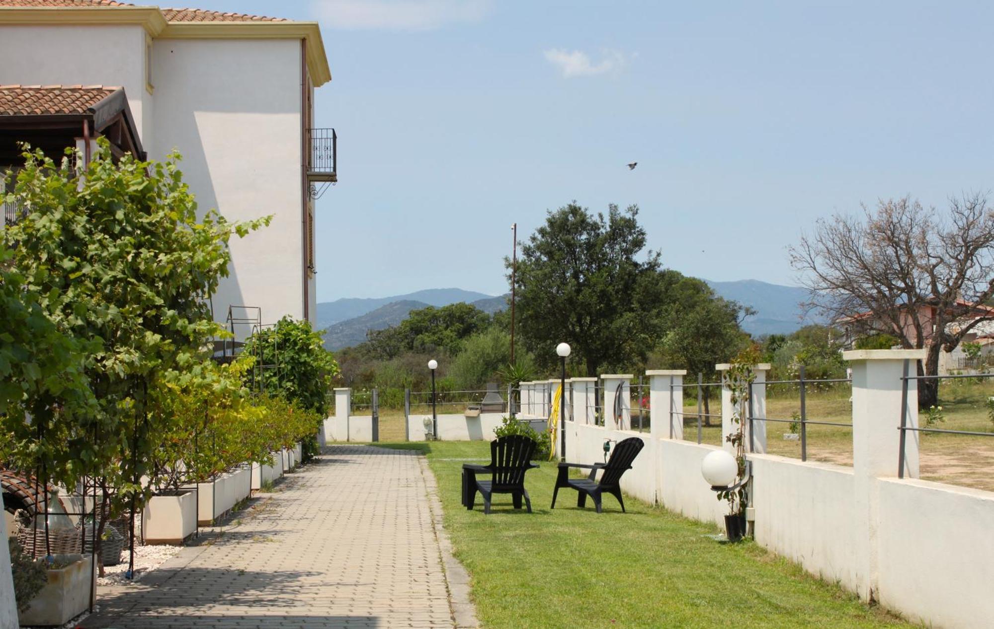 Aparthotel Binja Fortuna Àrbatax Exterior foto